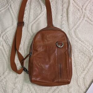 Spikes & Sparrow Sling Bag Brown‎ Soft Buttery Leather Crossbody Backpack NEW